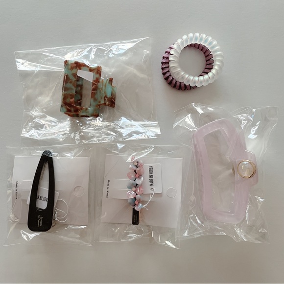 NEW! Korean Design Brand New Hair Pin Hair Claw Clip Bundle Women BNWT - Picture 2 of 8